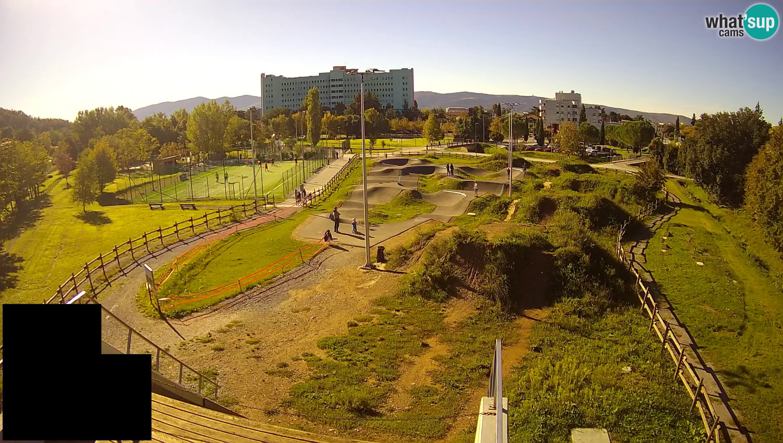 Webcam en direct du parc sportif de Šempeter pri Gorici – Slovénie