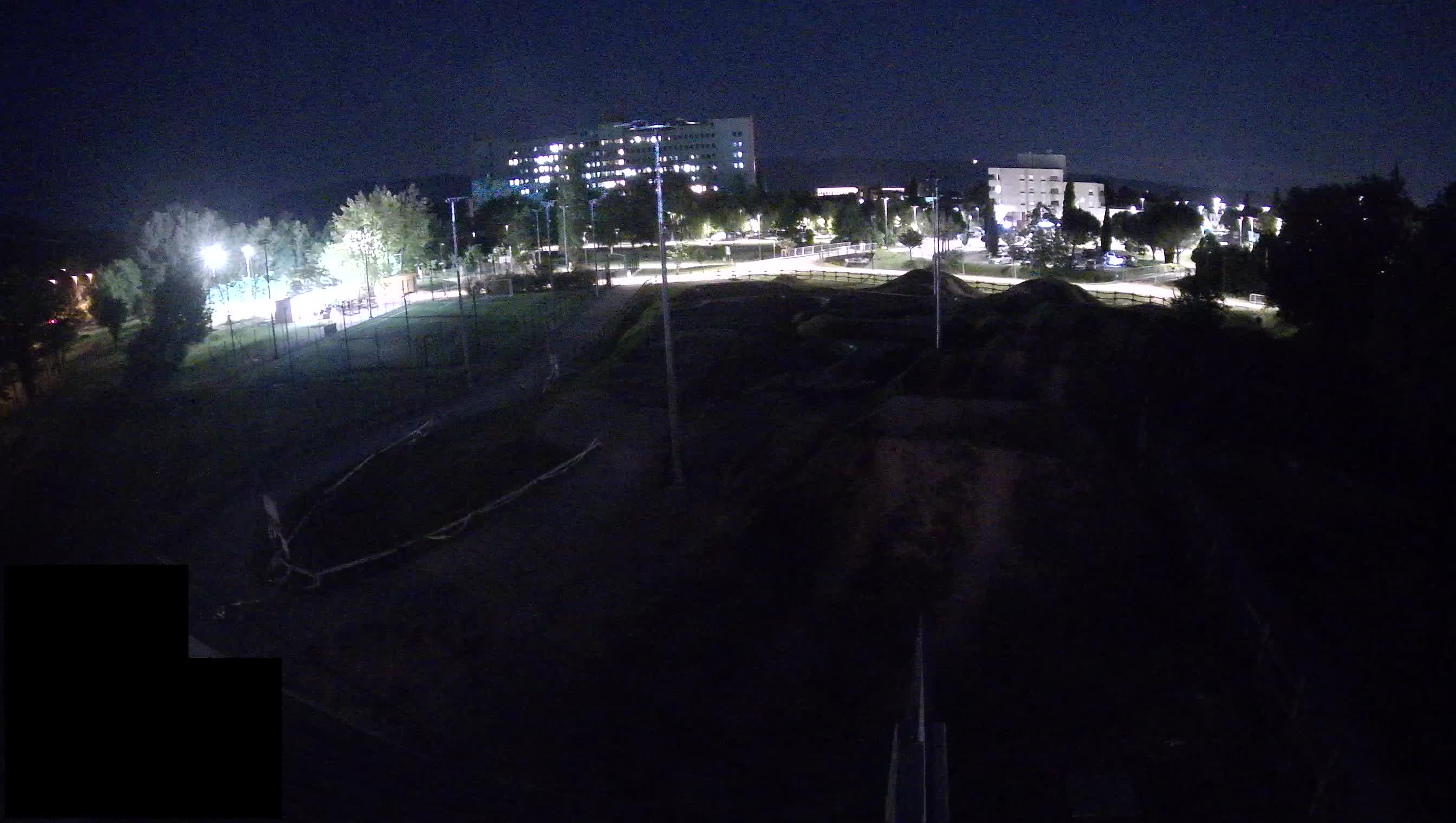 Cámara web en vivo del parque deportivo Šempeter pri Gorici – Eslovenia