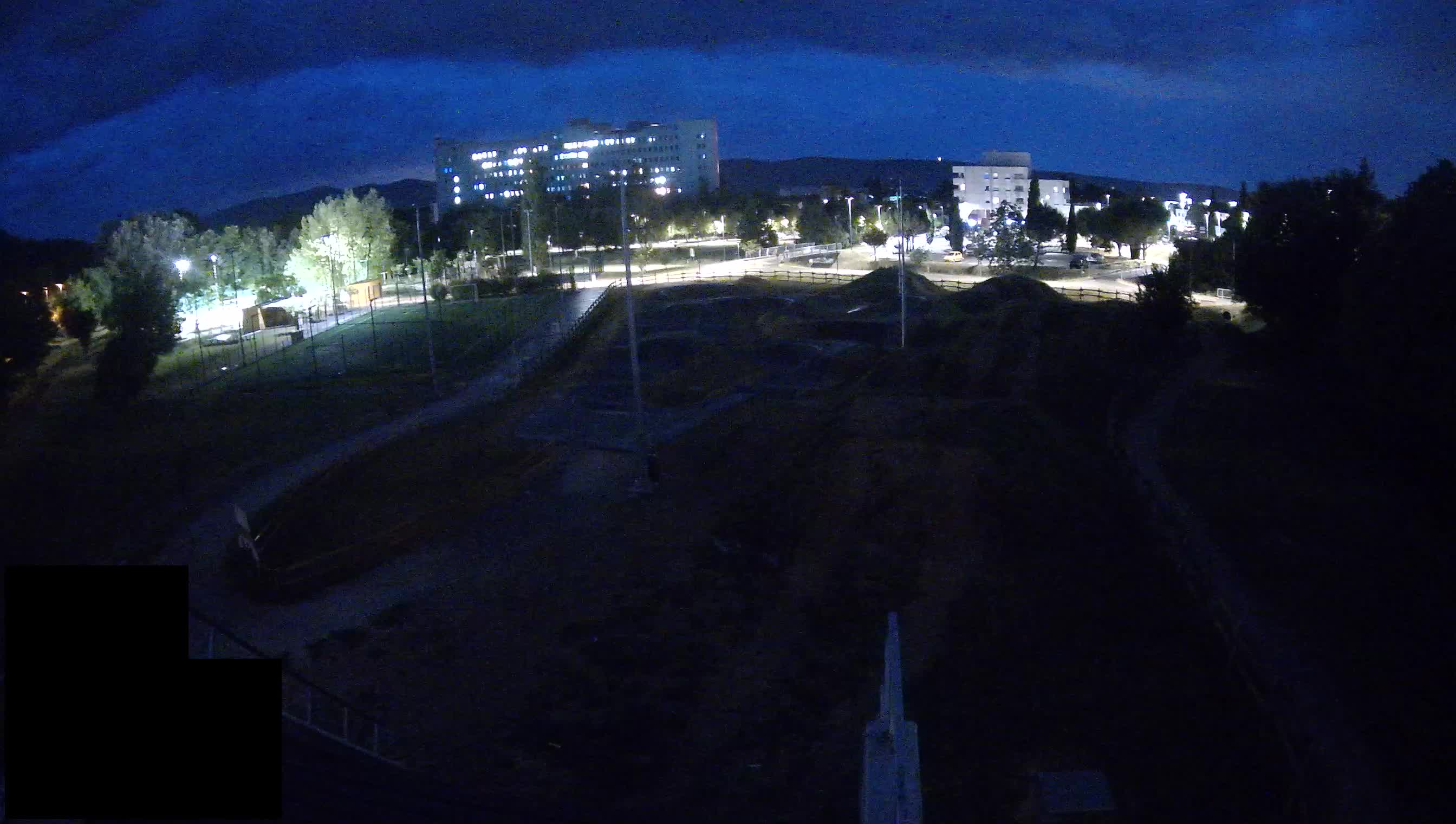 Cámara web en vivo del parque deportivo Šempeter pri Gorici – Eslovenia
