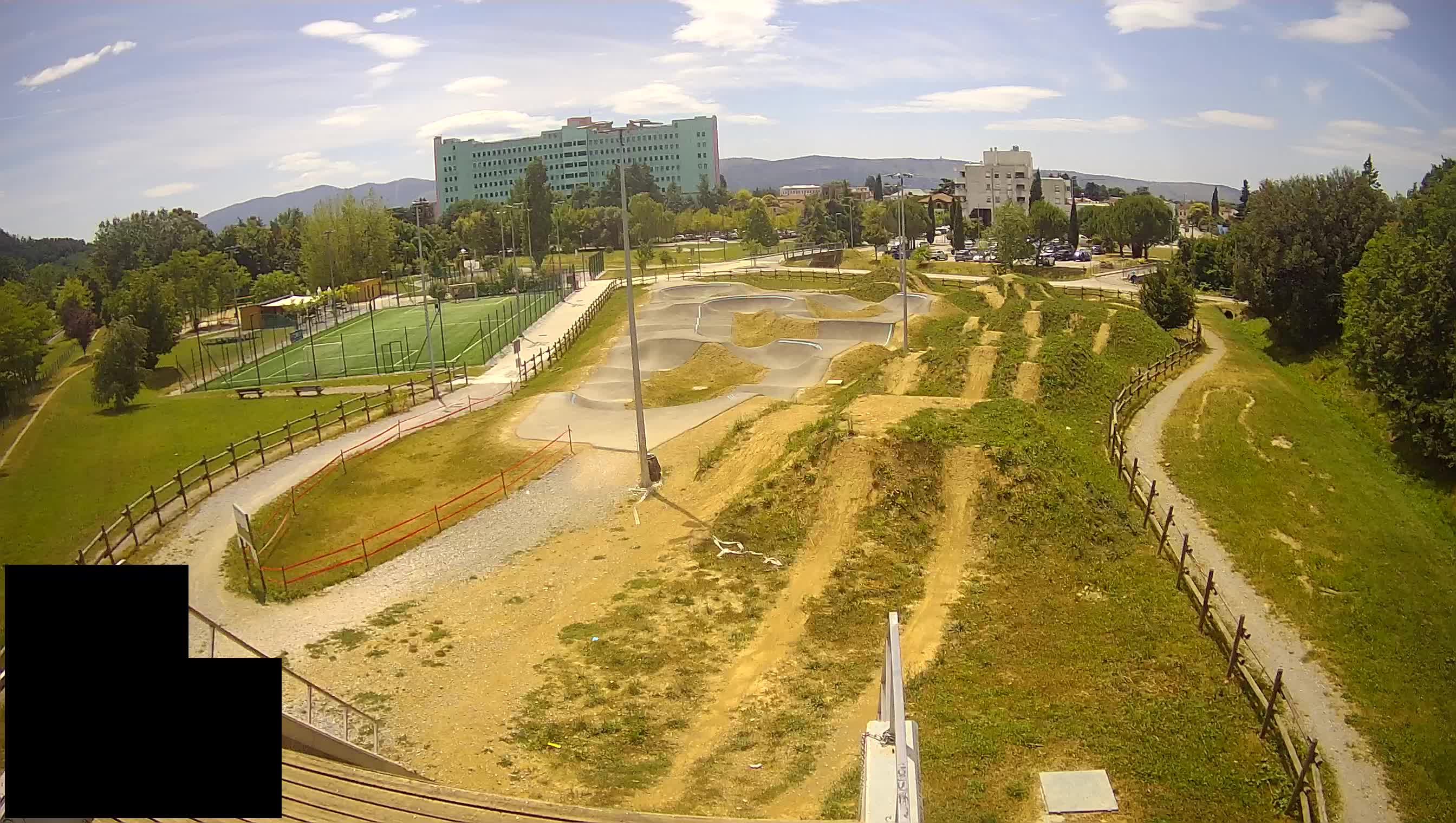 Cámara web en vivo del parque deportivo Šempeter pri Gorici – Eslovenia