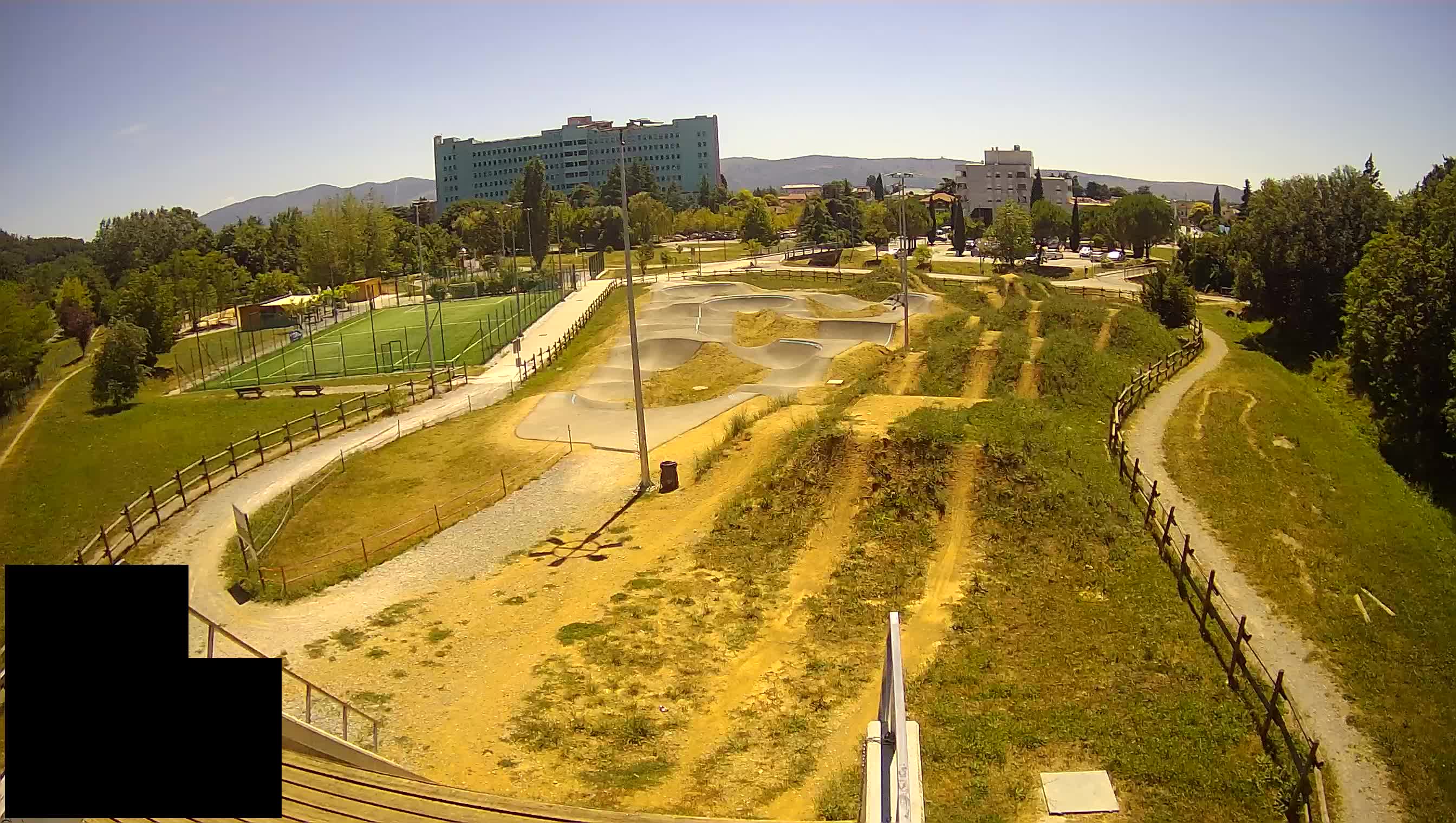 Cámara web en vivo del parque deportivo Šempeter pri Gorici – Eslovenia