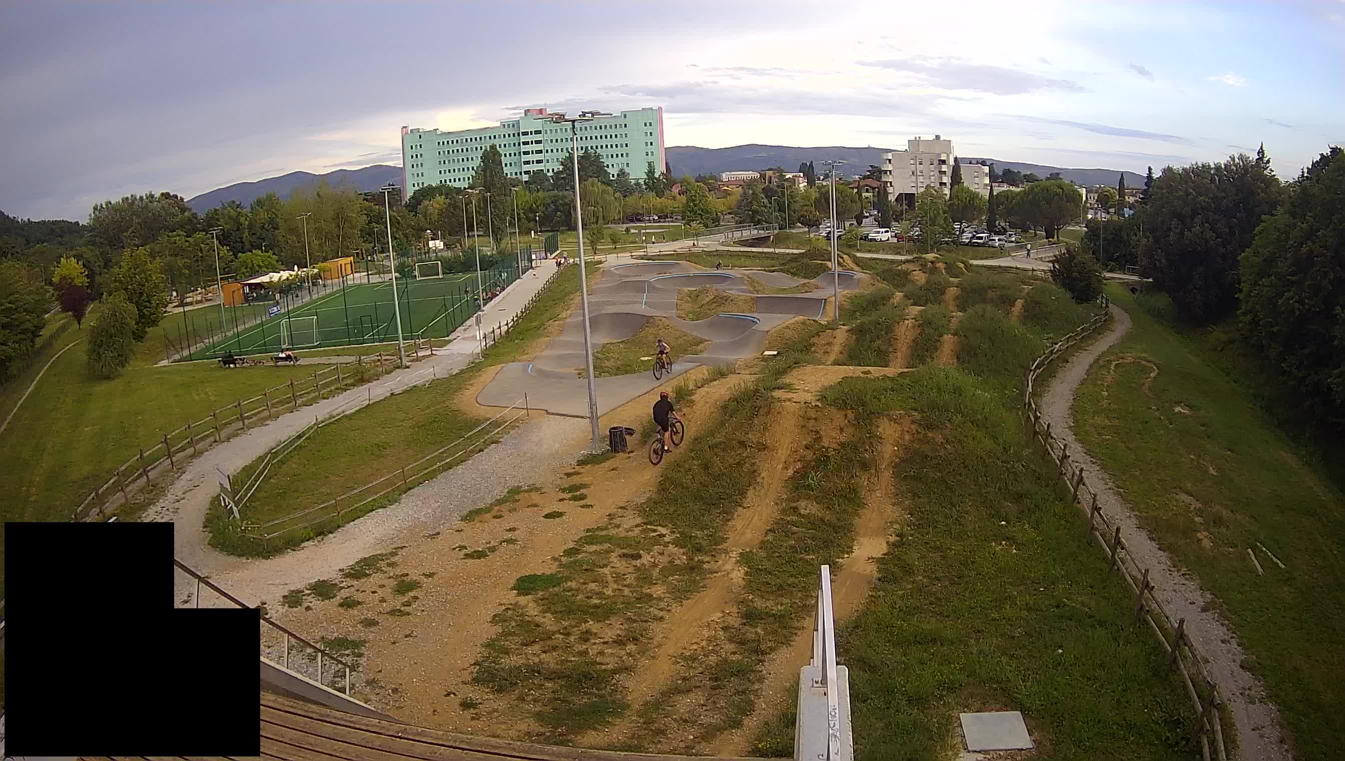 Webcam en direct du parc sportif de Šempeter pri Gorici – Slovénie