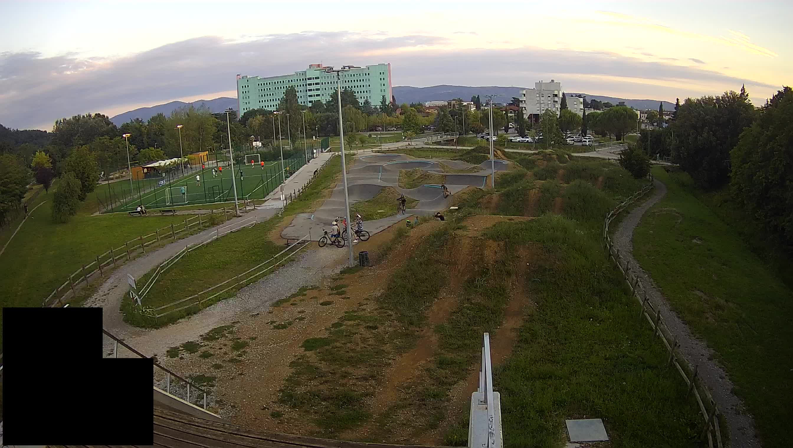 Webcam en direct du parc sportif de Šempeter pri Gorici – Slovénie