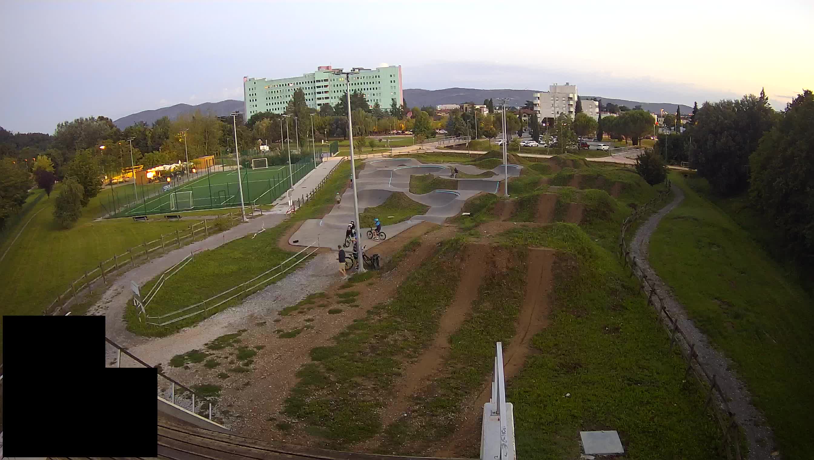 Webcam en direct du parc sportif de Šempeter pri Gorici – Slovénie