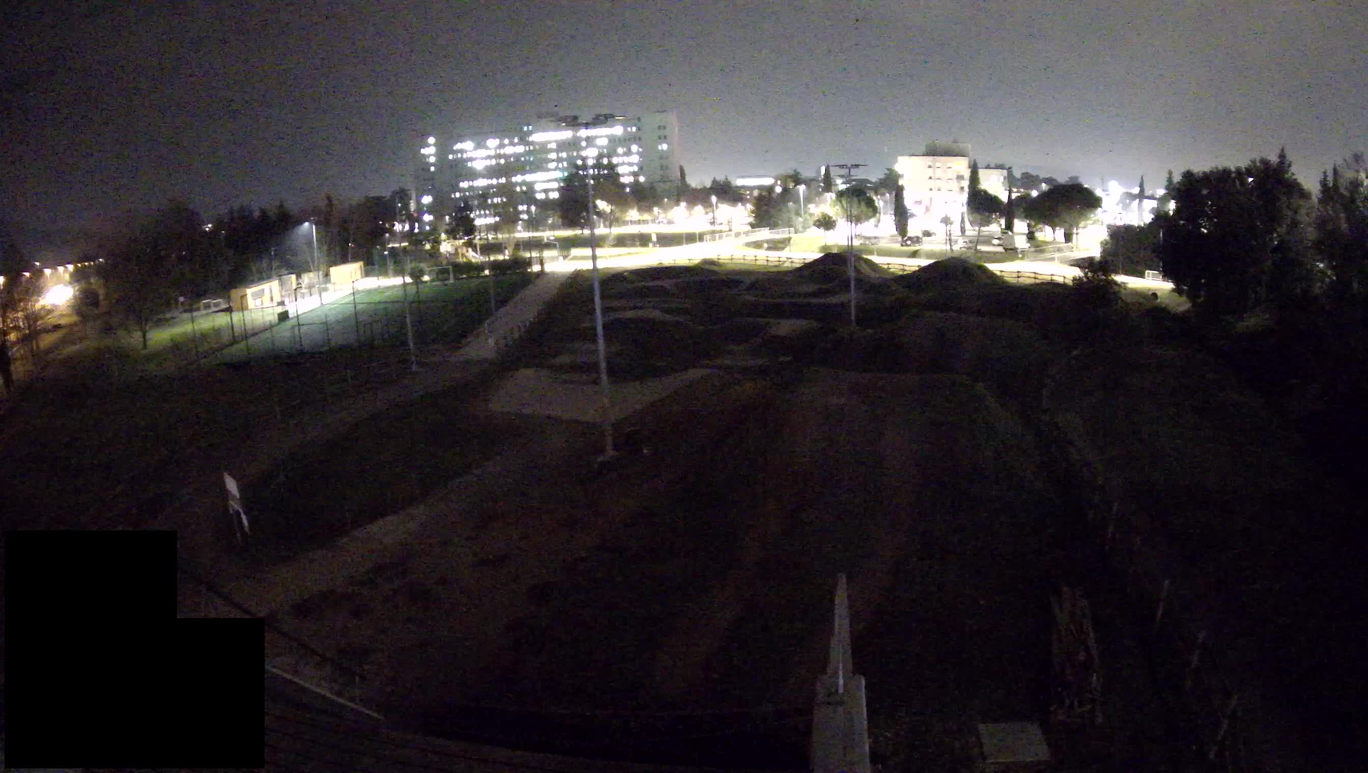 Cámara web en vivo del parque deportivo Šempeter pri Gorici – Eslovenia