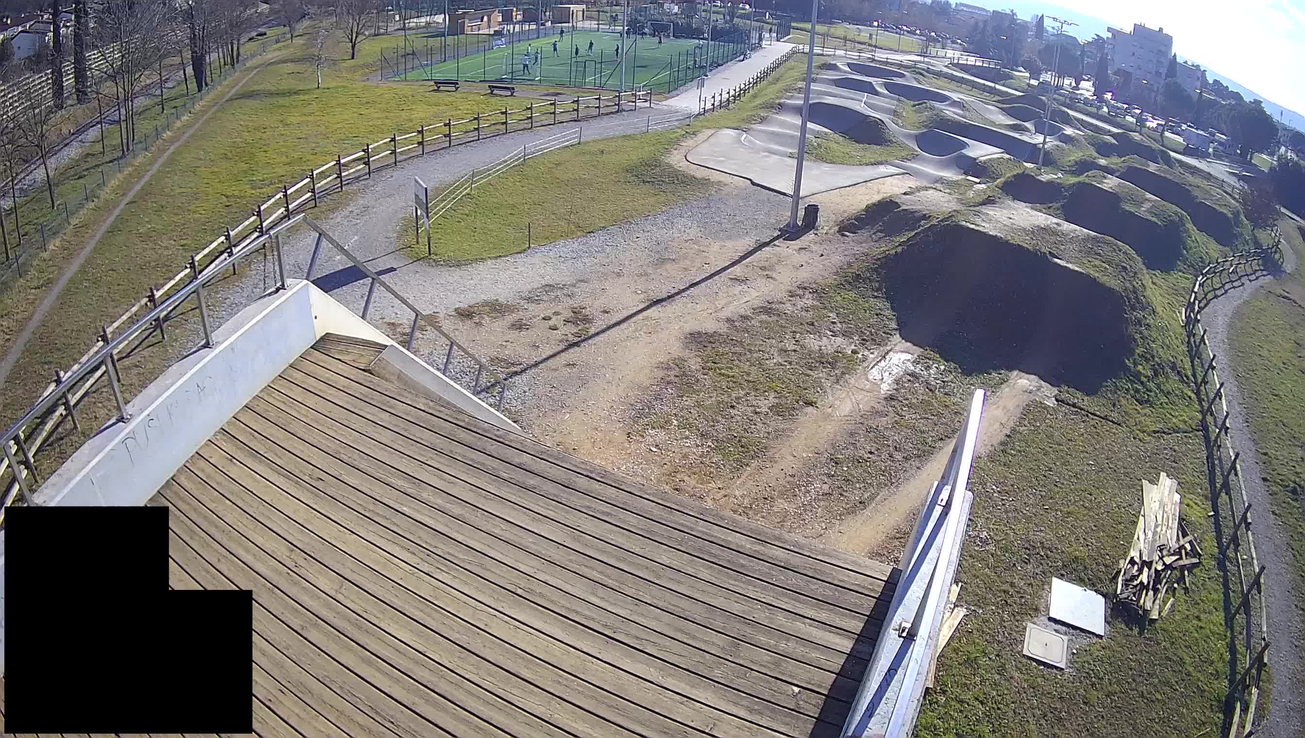 Cámara web en vivo del parque deportivo Šempeter pri Gorici – Eslovenia