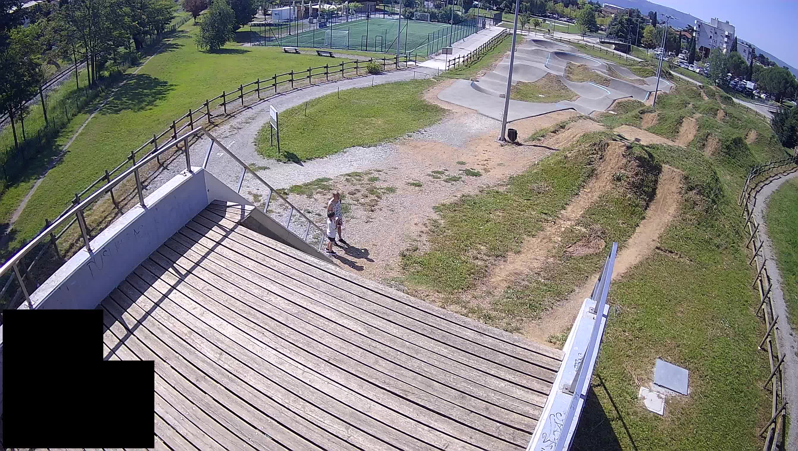 Cámara web en vivo del parque deportivo Šempeter pri Gorici – Eslovenia