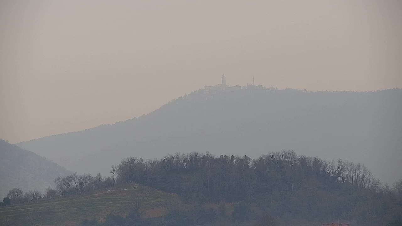 Čudovit panoramski pogled na Šempeter pri Gorici