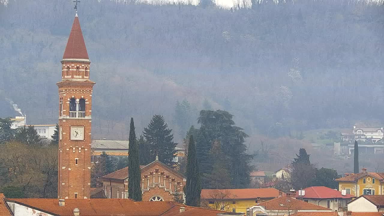 Prekrasan panoramski pogled na Šempeter pri Gorici