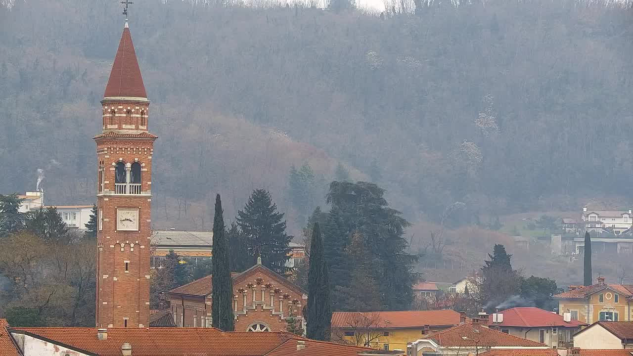 Panorama mozzafiato di Šempeter pri Gorici