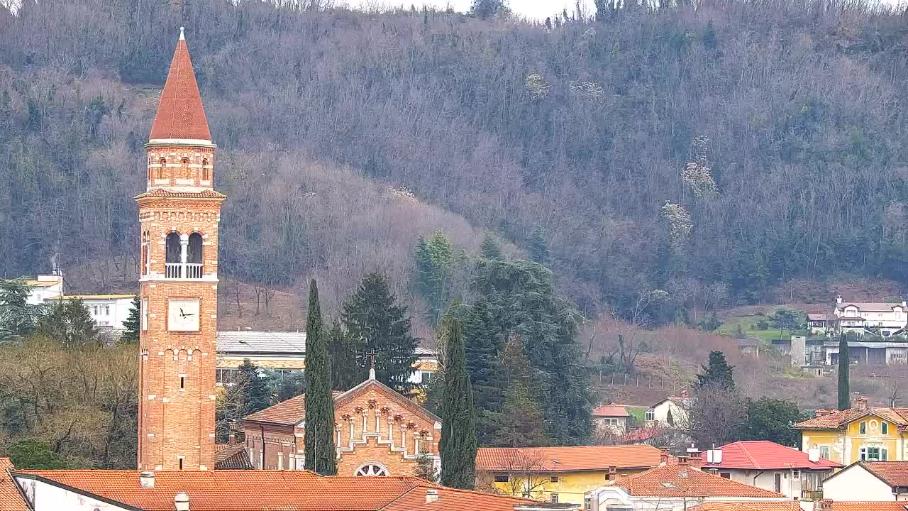 Čudovit panoramski pogled na Šempeter pri Gorici