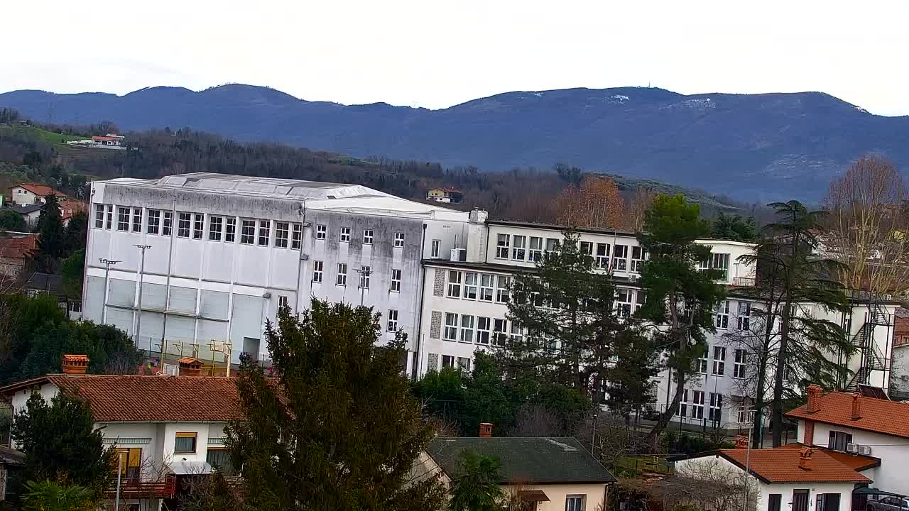 Čudovit panoramski pogled na Šempeter pri Gorici