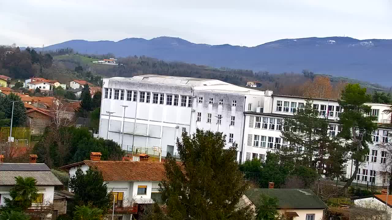 Prekrasan panoramski pogled na Šempeter pri Gorici