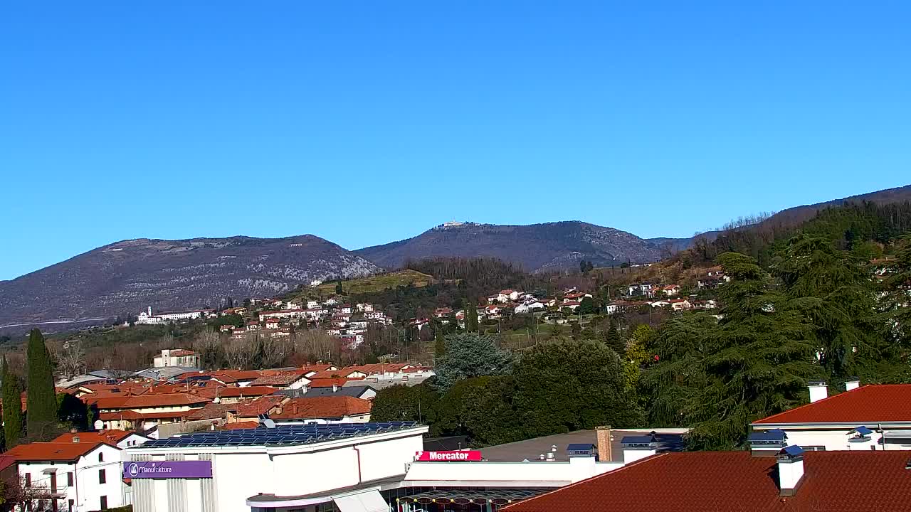 Čudovit panoramski pogled na Šempeter pri Gorici