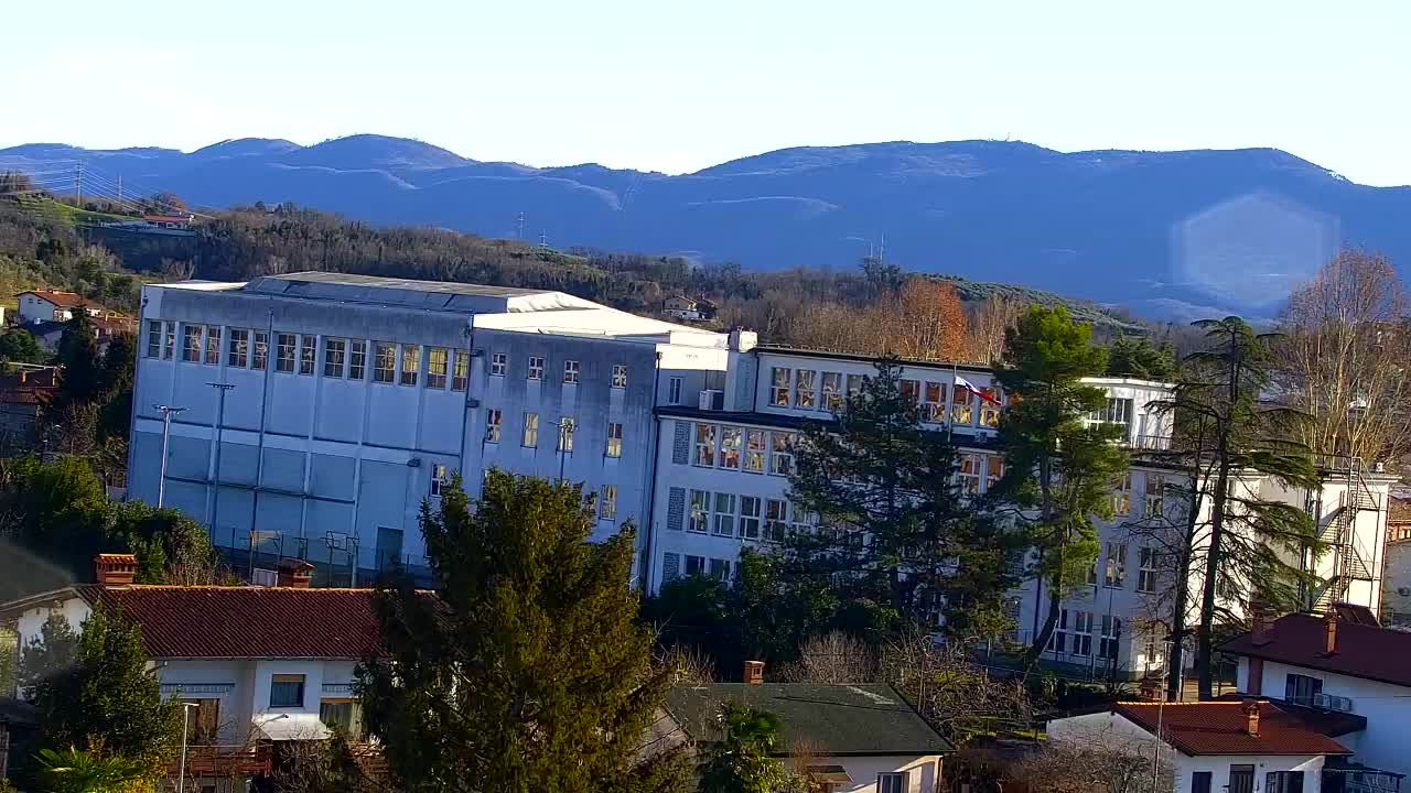 Čudovit panoramski pogled na Šempeter pri Gorici