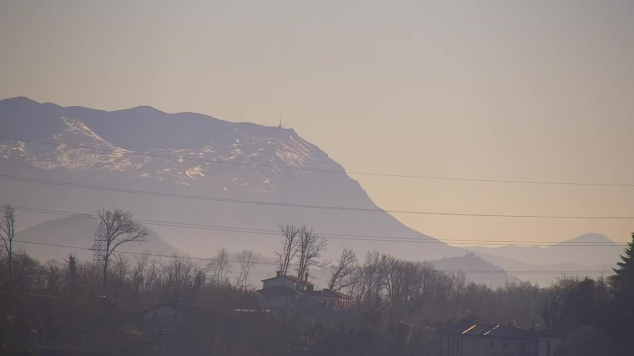 Čudovit panoramski pogled na Šempeter pri Gorici