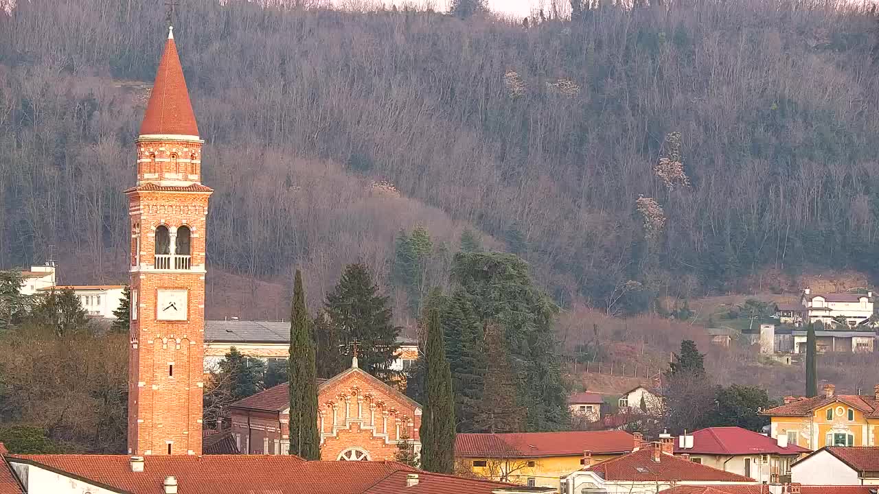 Impresionante panorama de Šempeter pri Gorici