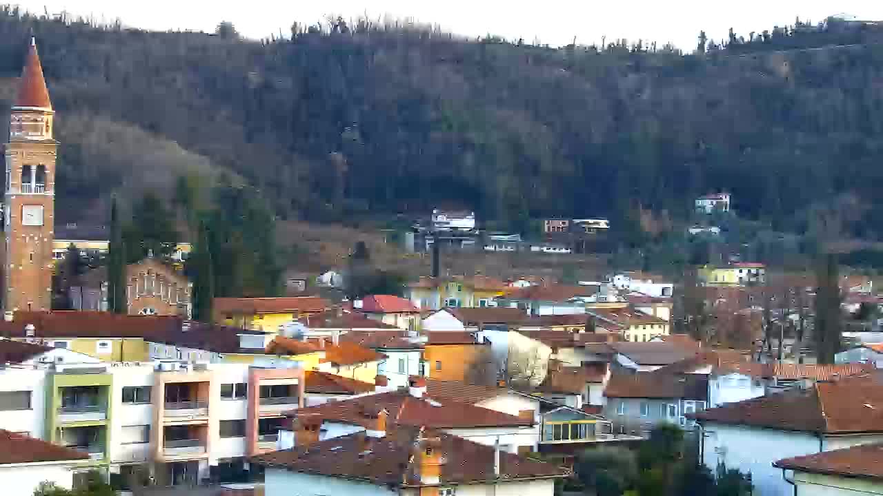 Panorama époustouflant de Šempeter pri Gorici