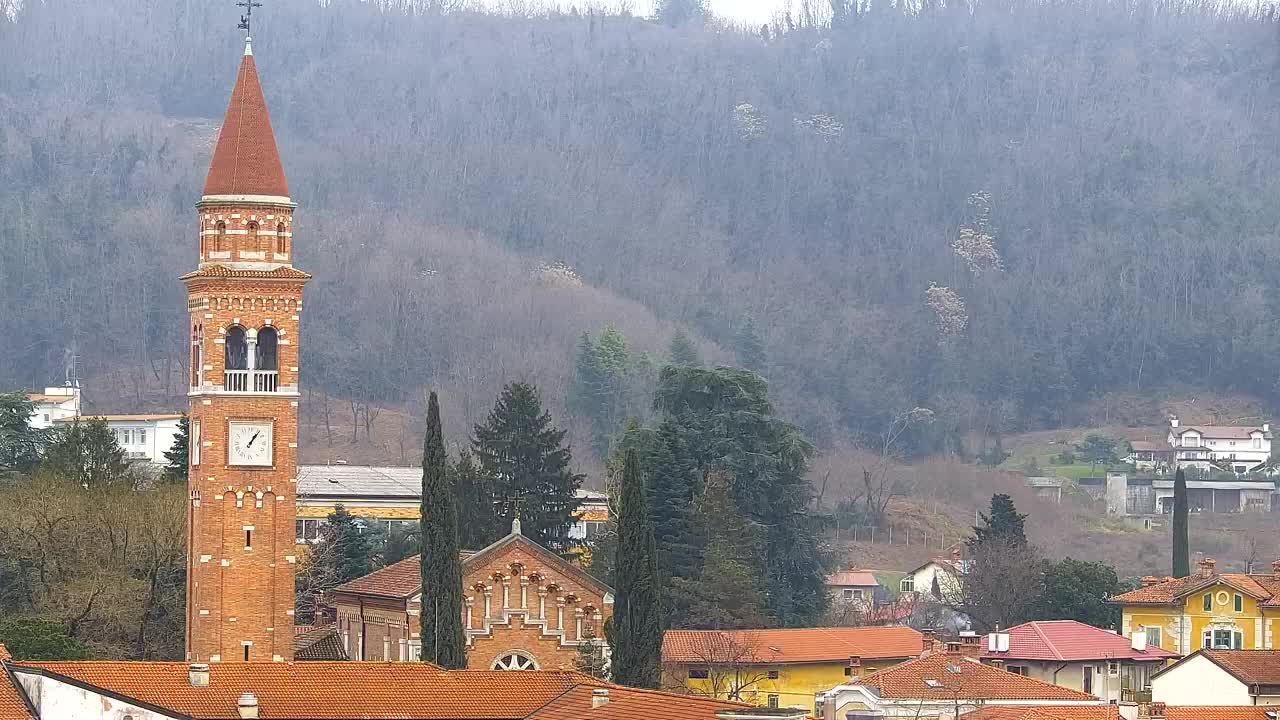 Prekrasan panoramski pogled na Šempeter pri Gorici