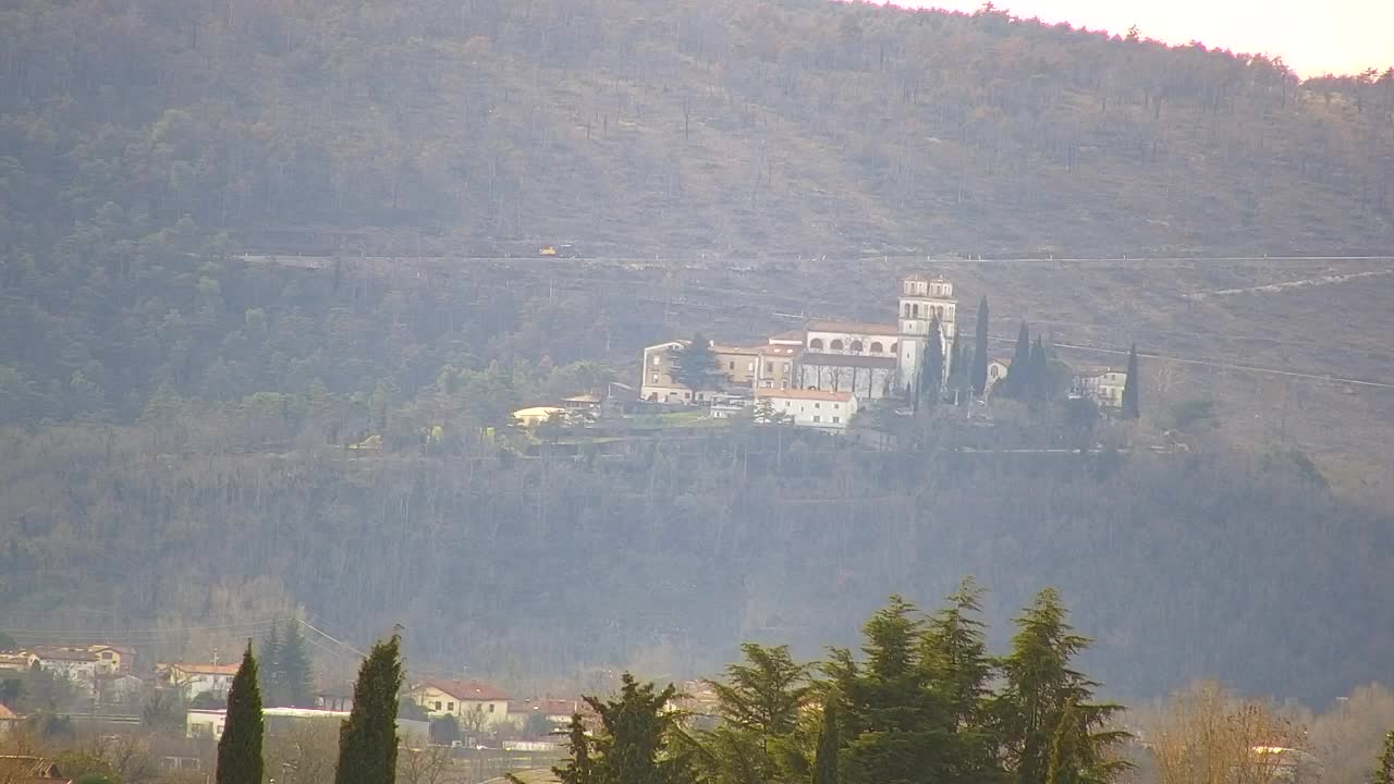 Prekrasan panoramski pogled na Šempeter pri Gorici