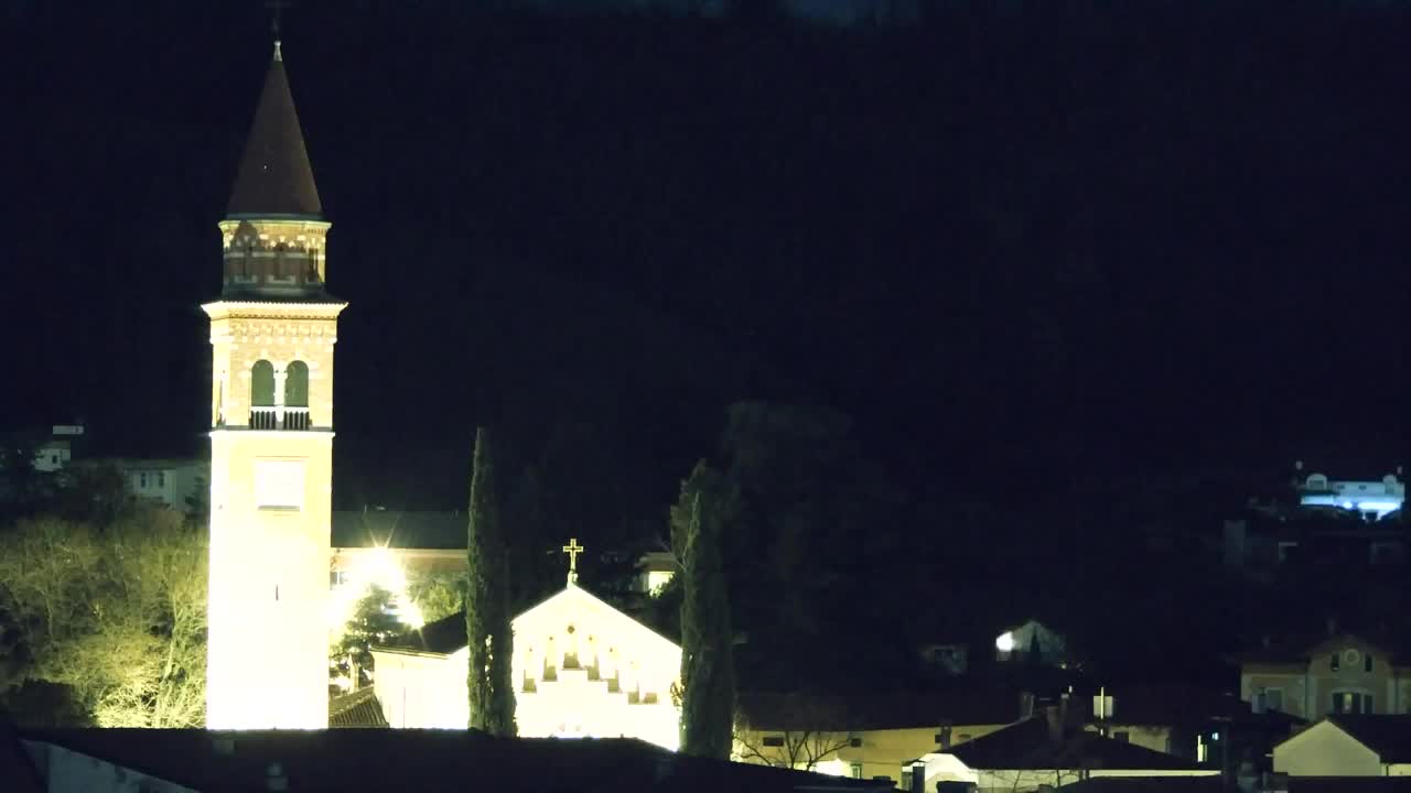 Panorama mozzafiato di Šempeter pri Gorici