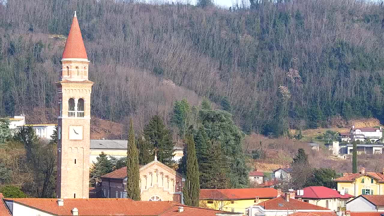 Prekrasan panoramski pogled na Šempeter pri Gorici