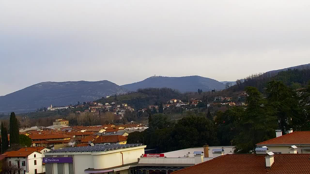 Čudovit panoramski pogled na Šempeter pri Gorici