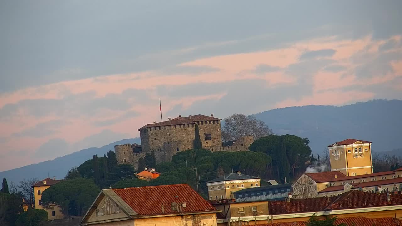 Čudovit panoramski pogled na Šempeter pri Gorici