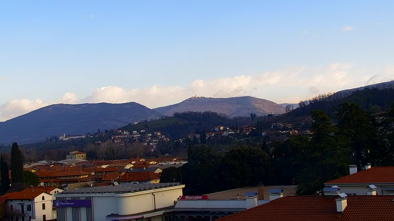 Prekrasan panoramski pogled na Šempeter pri Gorici