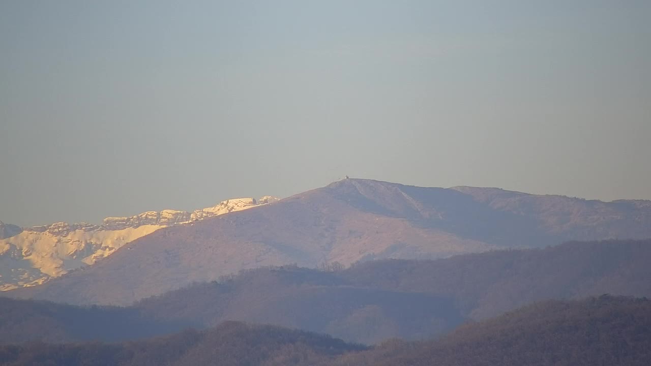 Čudovit panoramski pogled na Šempeter pri Gorici