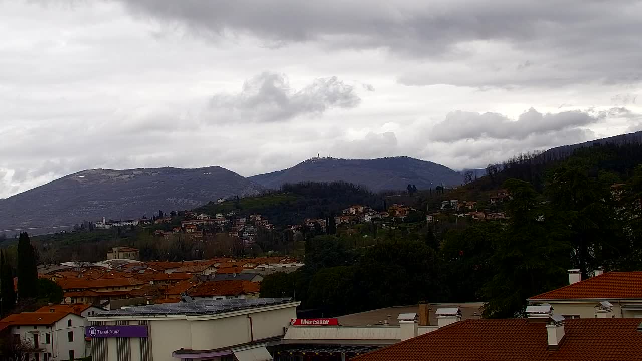 Prekrasan panoramski pogled na Šempeter pri Gorici