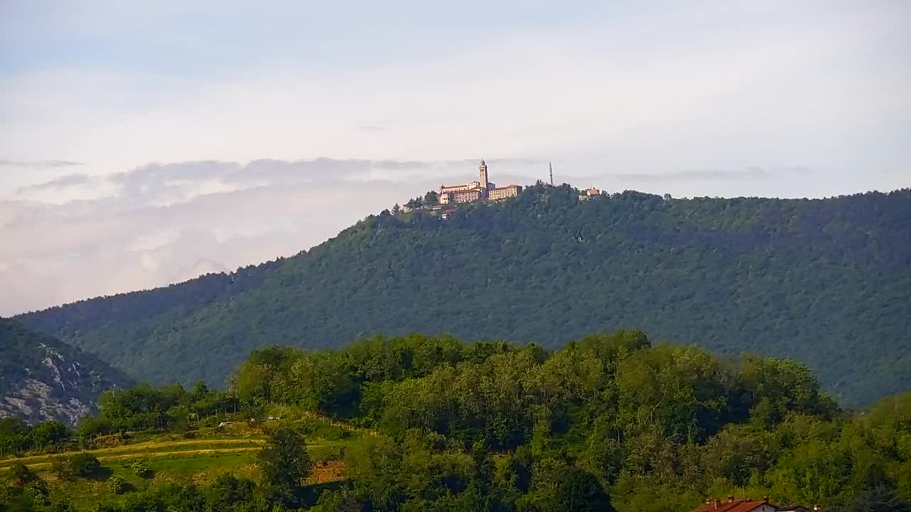 Čudovit panoramski pogled na Šempeter pri Gorici