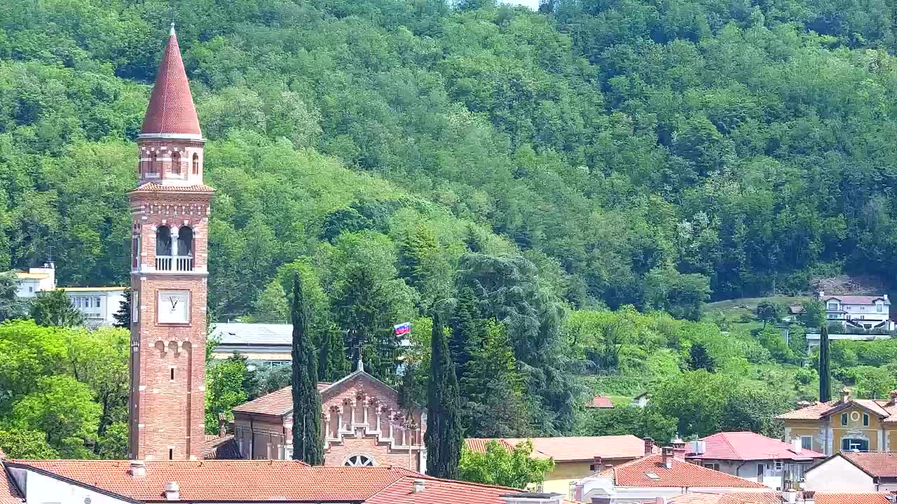 Čudovit panoramski pogled na Šempeter pri Gorici