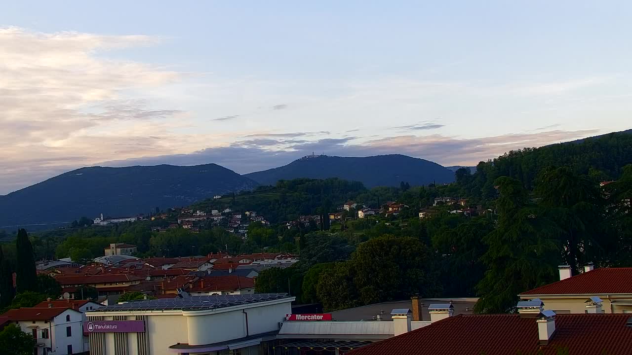 Čudovit panoramski pogled na Šempeter pri Gorici