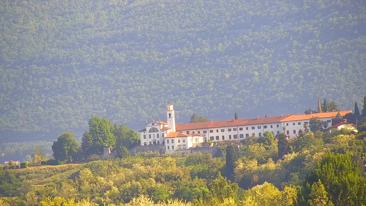 Čudovit panoramski pogled na Šempeter pri Gorici