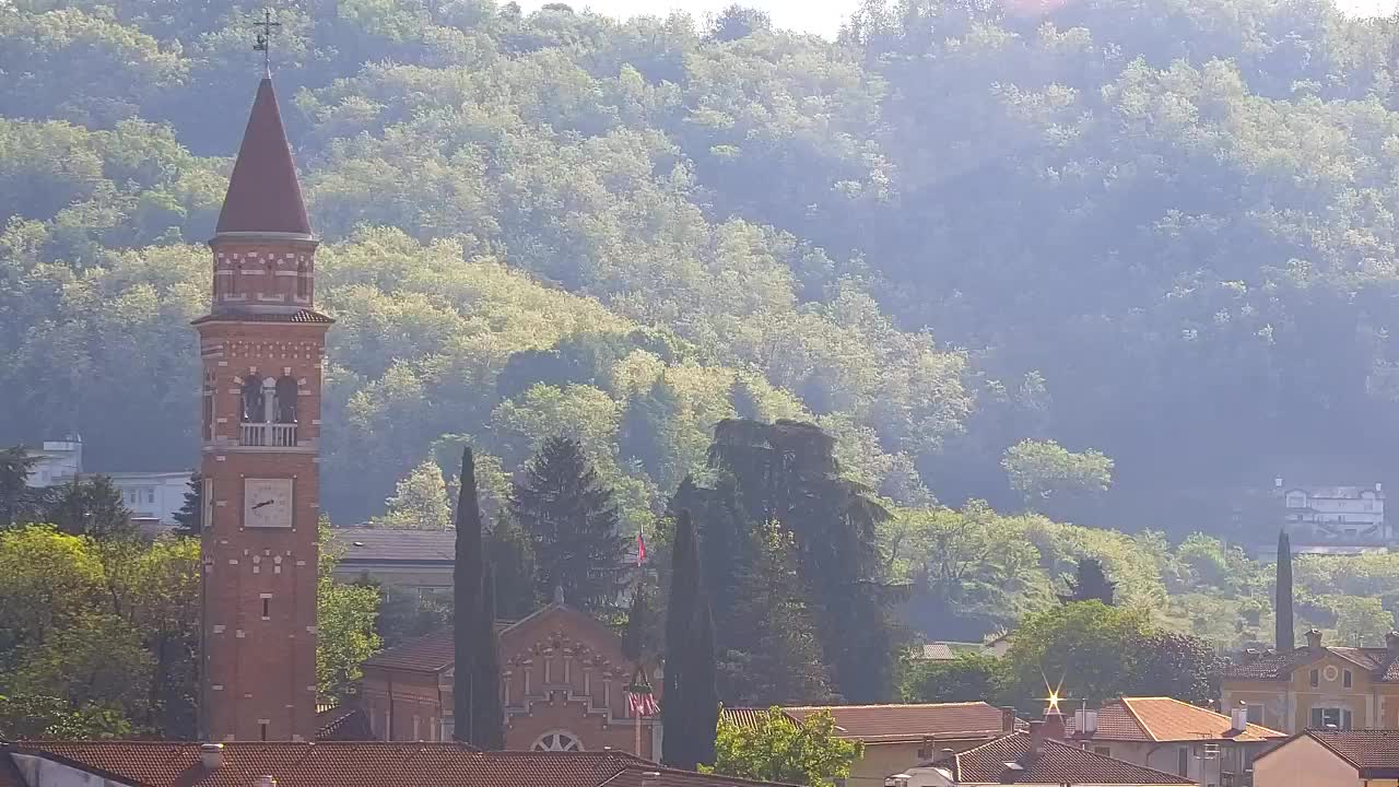 Čudovit panoramski pogled na Šempeter pri Gorici