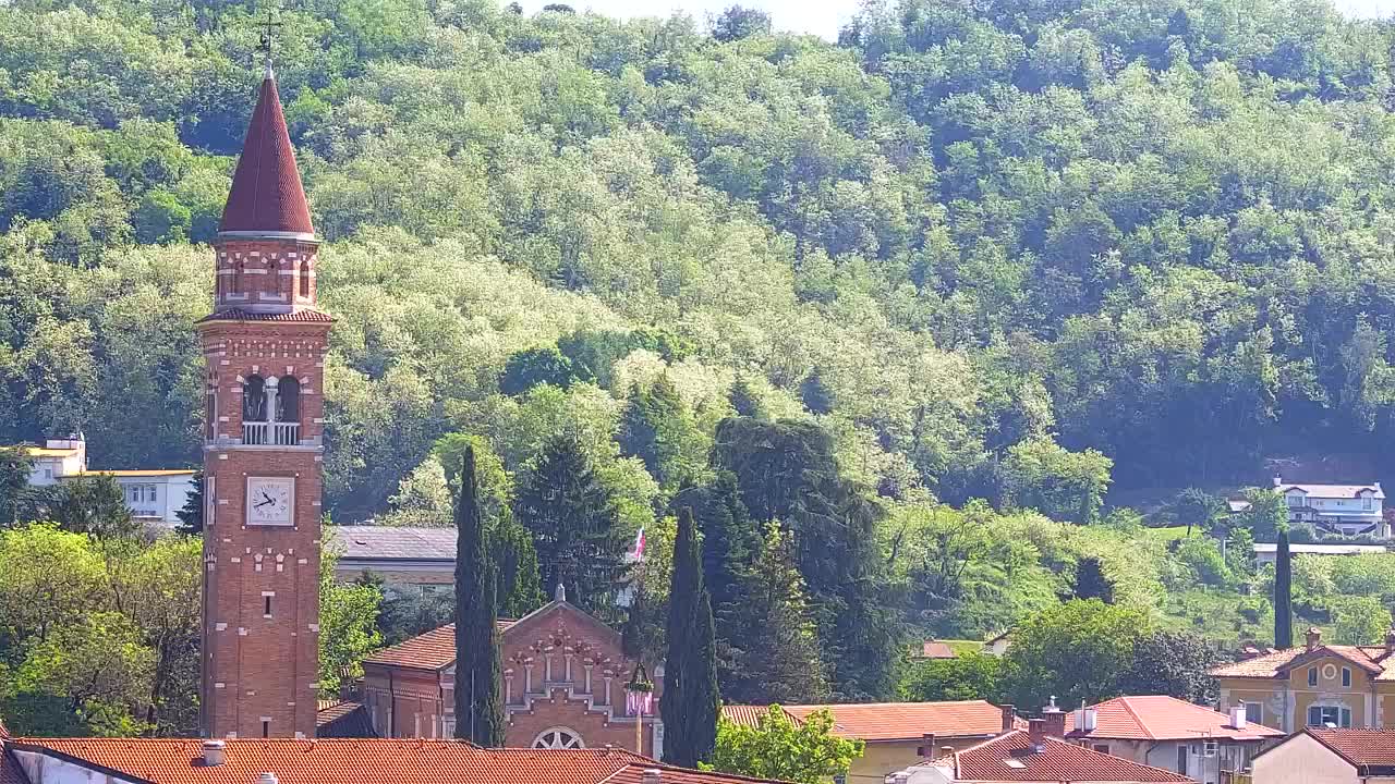 Prekrasan panoramski pogled na Šempeter pri Gorici