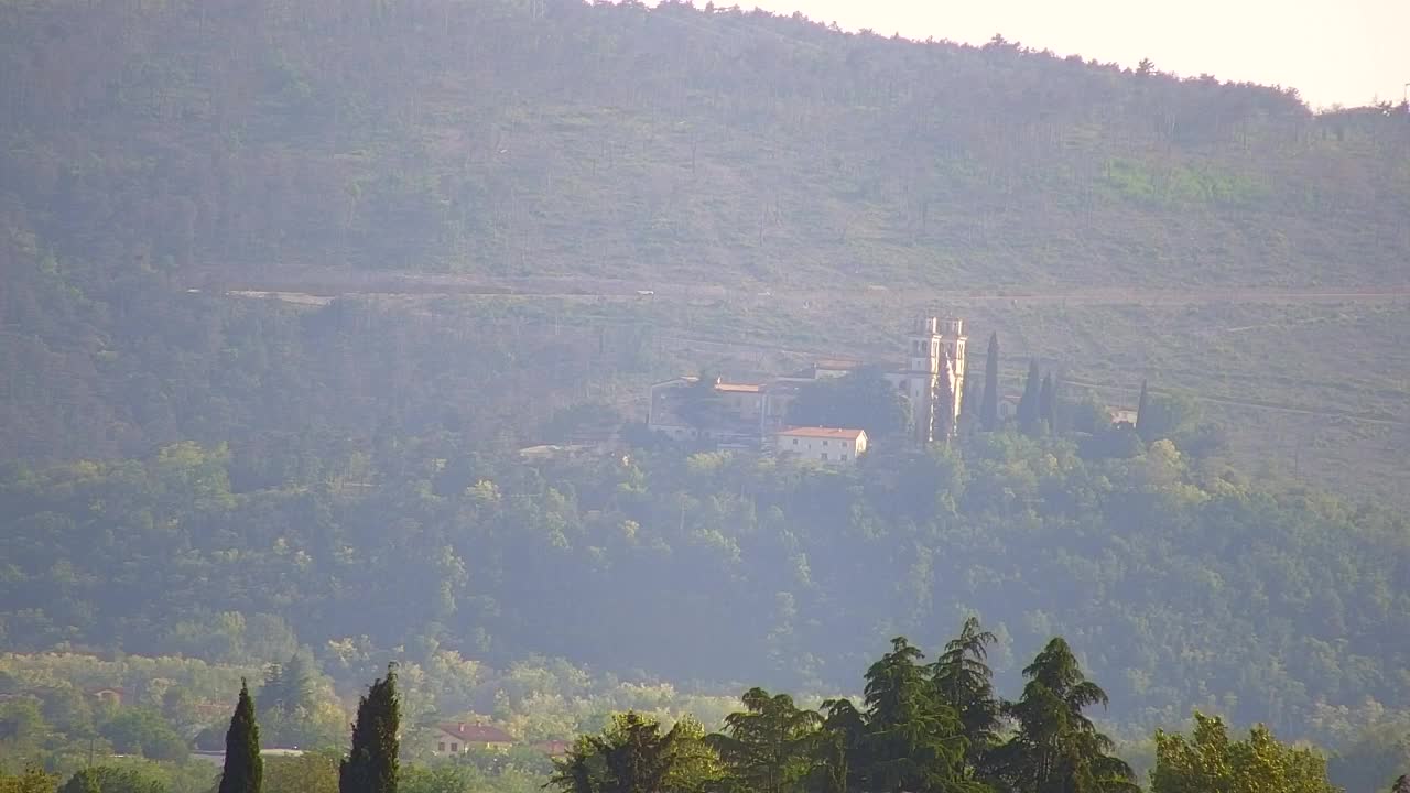 Prekrasan panoramski pogled na Šempeter pri Gorici