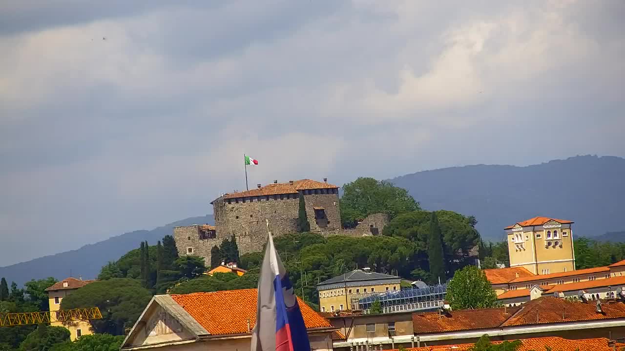Prekrasan panoramski pogled na Šempeter pri Gorici