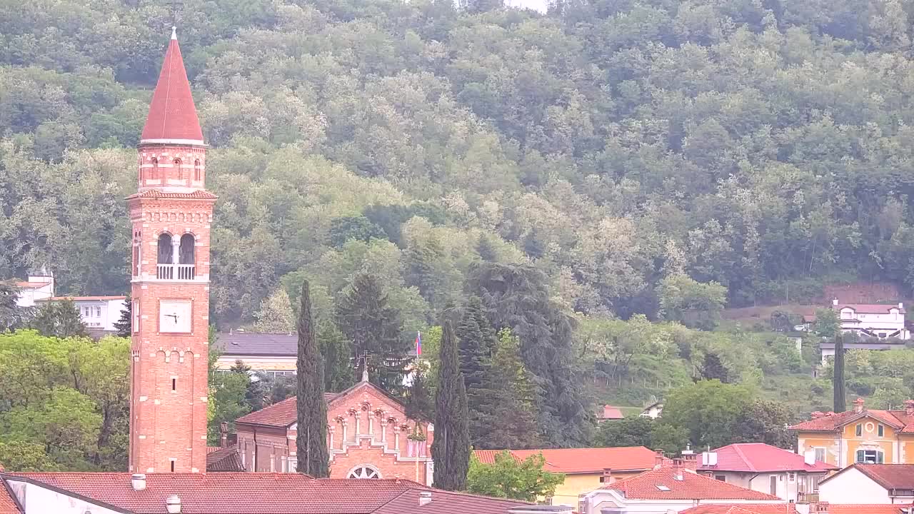 Čudovit panoramski pogled na Šempeter pri Gorici
