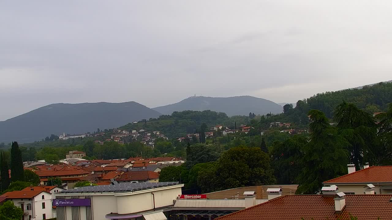 Čudovit panoramski pogled na Šempeter pri Gorici