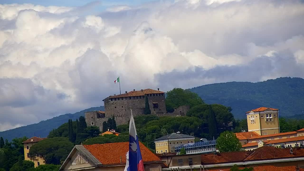Prekrasan panoramski pogled na Šempeter pri Gorici