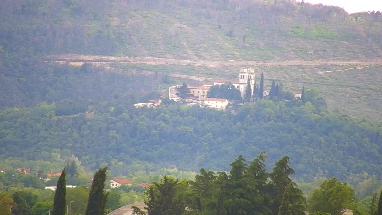 Prekrasan panoramski pogled na Šempeter pri Gorici