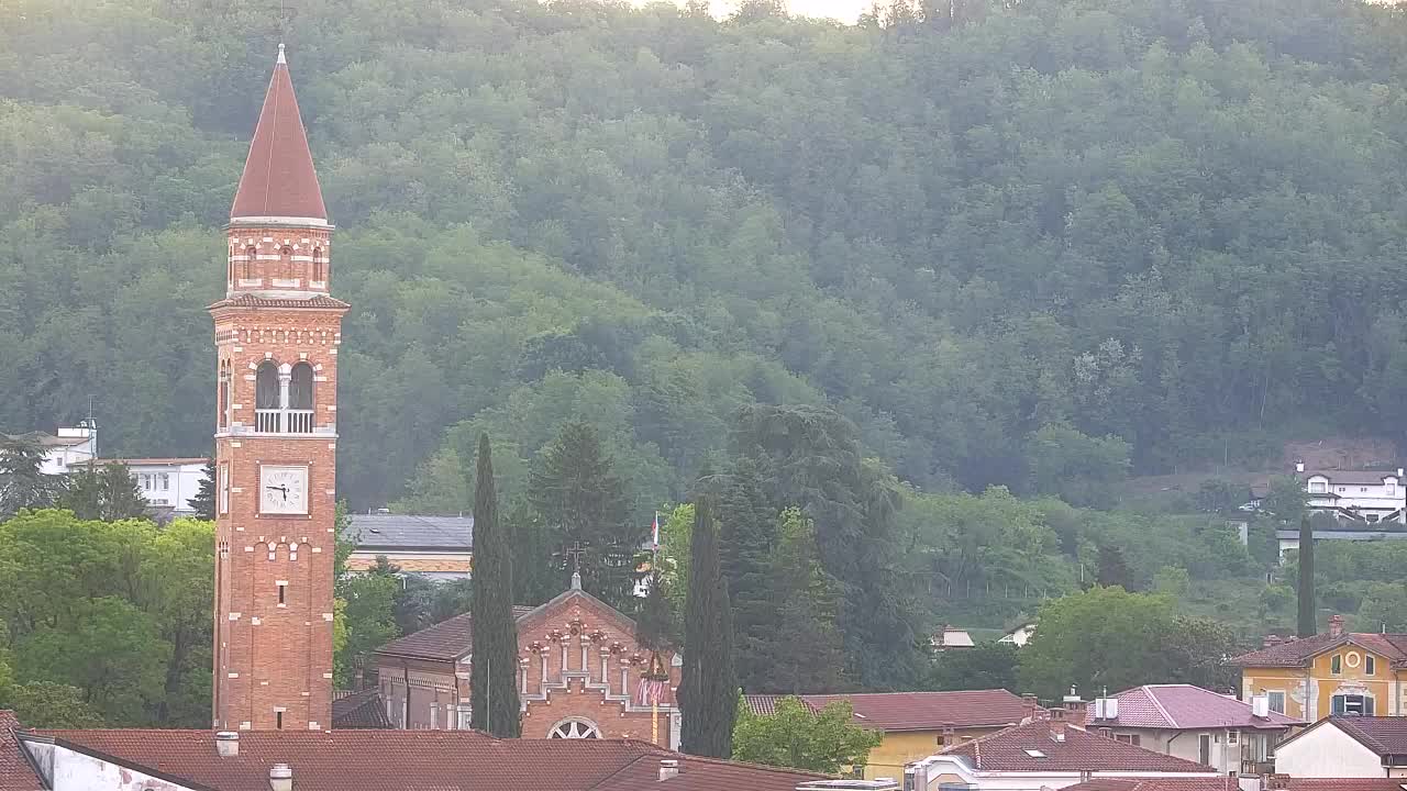 Panorama mozzafiato di Šempeter pri Gorici