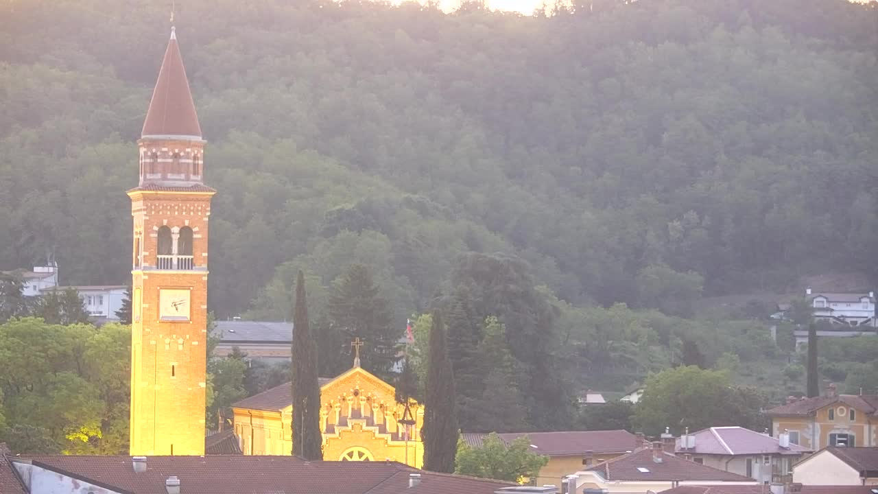 Panorama mozzafiato di Šempeter pri Gorici