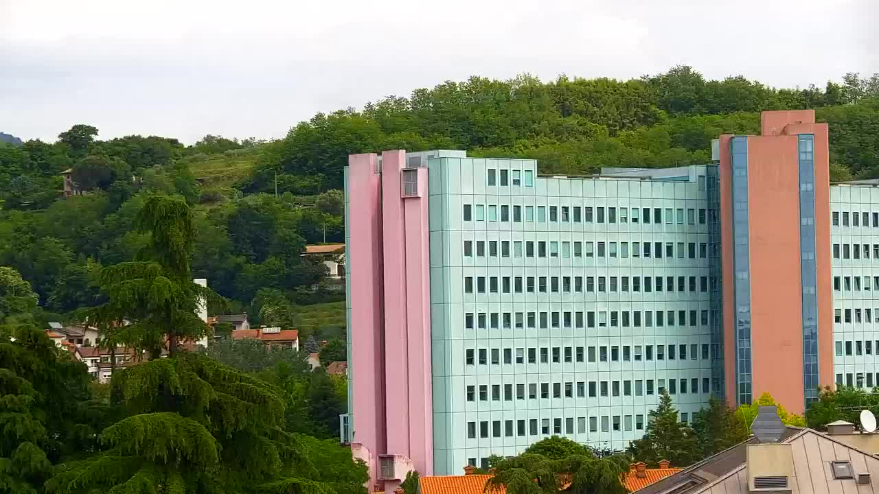 Čudovit panoramski pogled na Šempeter pri Gorici