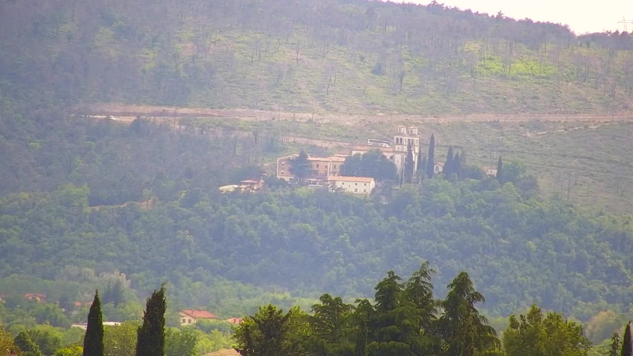 Čudovit panoramski pogled na Šempeter pri Gorici