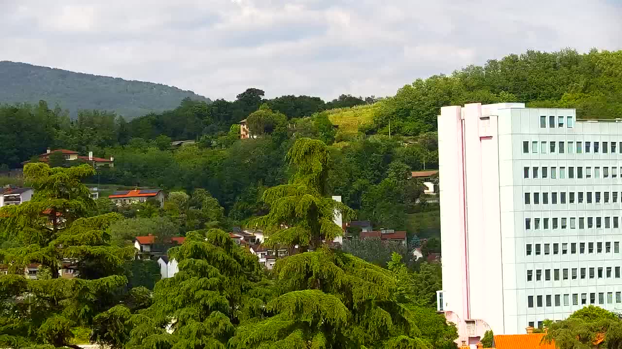 Prekrasan panoramski pogled na Šempeter pri Gorici
