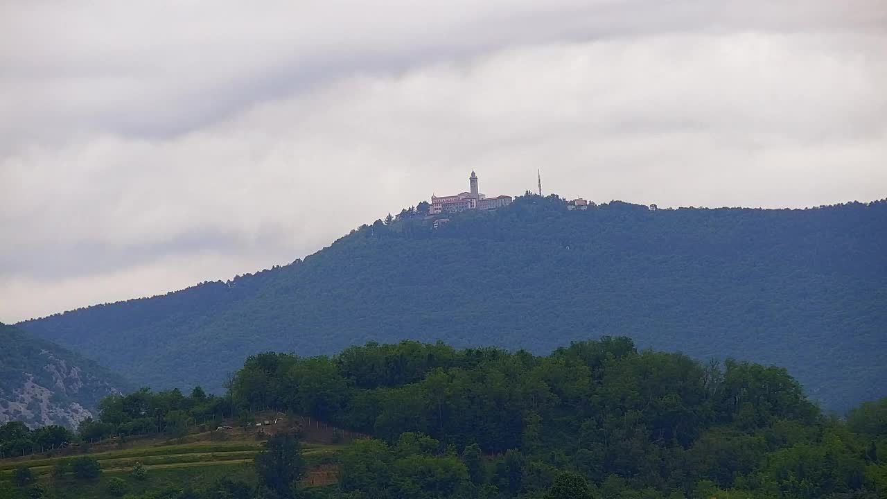 Panorama mozzafiato di Šempeter pri Gorici