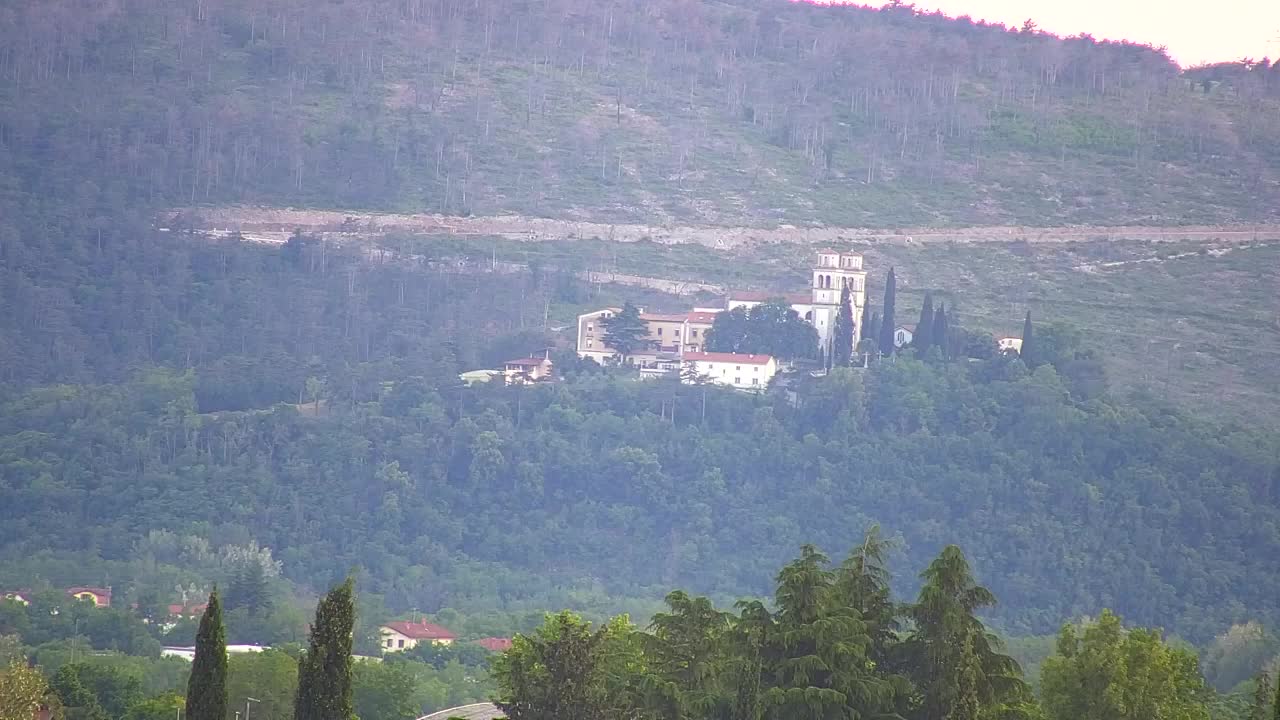 Panorama mozzafiato di Šempeter pri Gorici